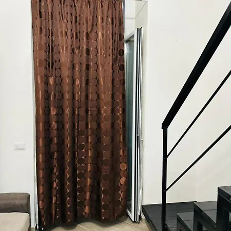 Chez Mame Wouly * Napoli