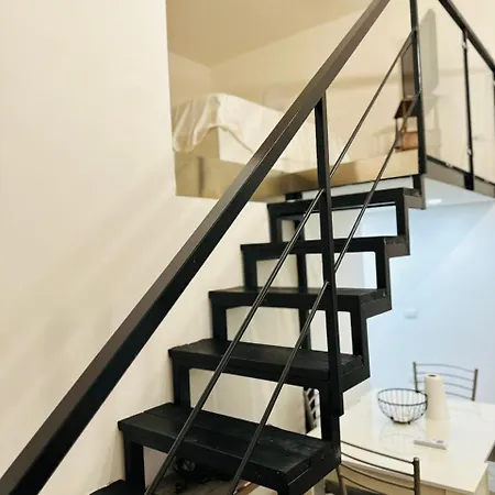 Chez Mame Wouly * Napoli